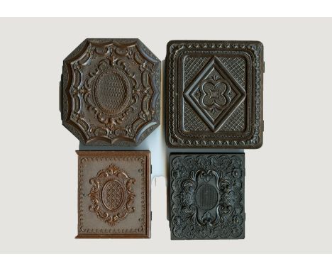 Union Cases, 3-273, Common, VG, Samuel Peck & Co, Oval in scroll border, before 1857, 61mm x 77mm, Ambrotype, ninth-plate, Se