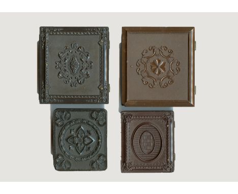 Union Cases, 3-128, Common, G, two corner flakes Samuel Peck & Co, Geometric Scroll, before 1857, 88mm x 98mm, Ambrotype, six