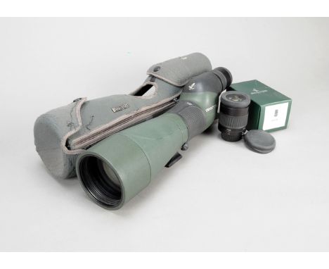 A Swarovski HD 80mm Angled Spotting Scope, dark green, body VG, fitted with a 20x S W eyepiece, an additional 20-60x zoom eye
