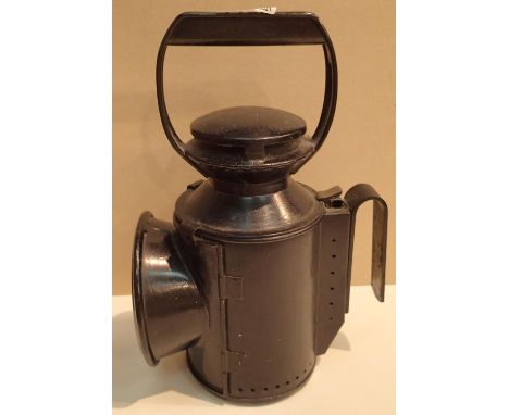 Railway signalling lamp. Not available for in-house P&amp;P, contact Paul O'Hea at Mailboxes on 01925 659133 