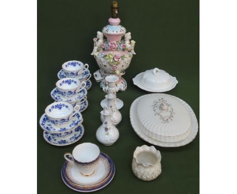 Sundry ceramics Inc. CapoDimonte style relief decorated table lamp, 6 Coalport cups and saucers, Belleek black mark sugar bow