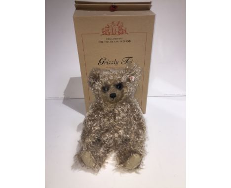 A Steiff Club Limited Edition boxed bear - Grizzly Ted, caramel tipped, 40cm 