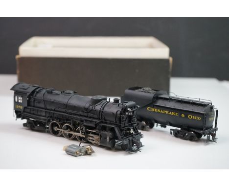 Boxed Hallmark Models INC HO gauge Chesapeake &amp; Ohio K-2 2-8-2 1189 brass locomotive &amp; tender, made in Korean by Dong