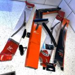 Automotive Parts - Car Windscreen Ice Scraper & 4x Wiper Blades in damaged boxes