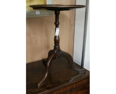 A George III mahogany tripod table W.50cm