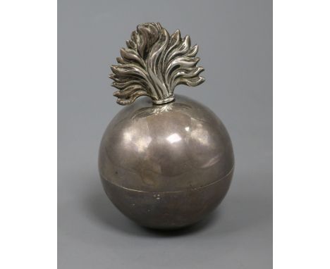 A 1920's silver Grennadiers/Royal Artillery club lighter, 9.9cm.