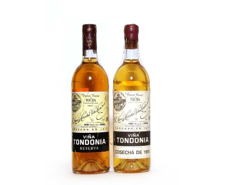 Rioja Blanco, Viña Tondonia, R. Lopez de Heredia, 1987, one bottle and 1991, one bottle, two bottles in total