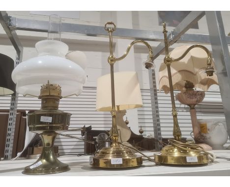 Brass bodied oil lamp&nbsp;with opaque shade and a pair of modern brass desk lamps&nbsp;(3)&nbsp; 