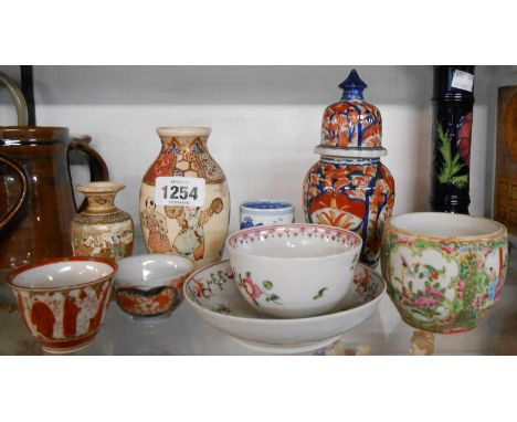 A small quantity of Oriental ceramic items including 18th Century Chinese tea bowl and saucer, small Satsuma vase, etc.