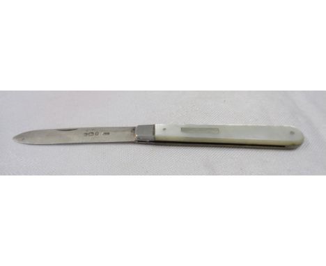 A silver bladed fruit knife with mother-of-pearl clad handle and blank cartouche