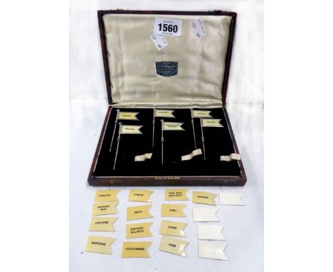 A set of vintage silver flag pattern sandwich labels with interchangeable name cards, in original retailer's box - Birmingham