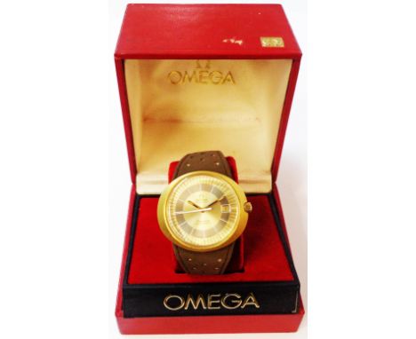 A vintage Omega 'Geneve Dynamic' brushed yellow metal cased gentleman's automatic wristwatch with elliptical dial and date ap