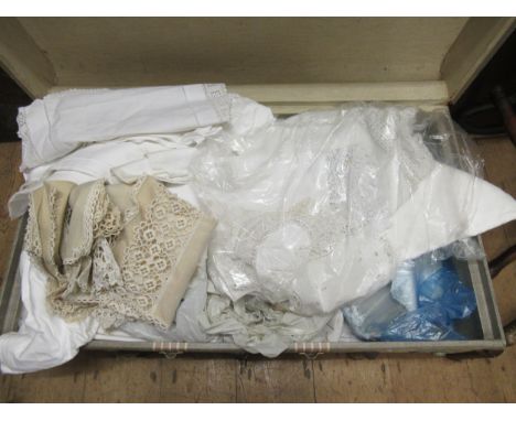 Large trunk containing a quantity of various table and other linen 