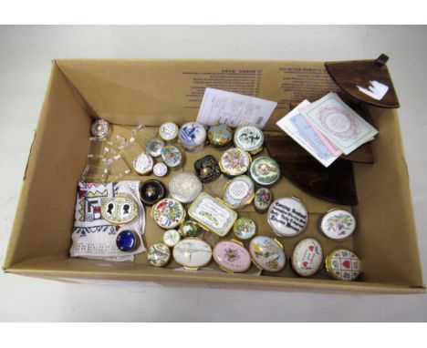 Collection of approximately thirty various trinket boxes including Halcyon Days, one silver and one antique ' A Trifle from R