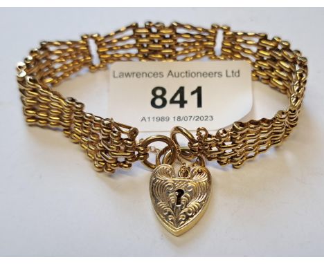 9ct Gold gate link bracelet with padlock clasp, 23g 