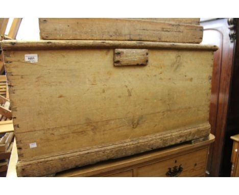 Stripped pine trunk with hinged cover, 92cms wide 