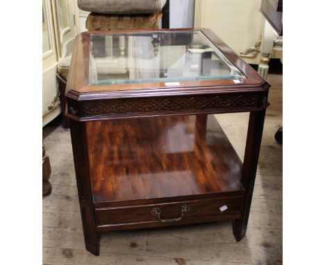 Pair of good quality reproduction mahogany lamp tables, each with a glass inset top above a blind fretwork frieze and single 