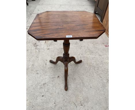 A GEORGE III MAHOGANY OCCASIONAL TABLE WITH RECTANGULAR SNAP TOP AND TRIPOD SUPPORT 