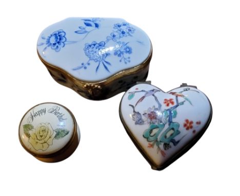An English enamel patch box and cover, painted with a yellow rose and Happy Birthday,&nbsp; 20th century;&nbsp; a Limoges car