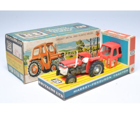 Britains Farm 1/32 diecast model issue comprising No. 9529 Massey Ferguson 135 Tractor. Looks to be very good to excellent in