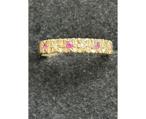 9ct Gold ring set with rubies &amp; diamonds 1.9g Size K 