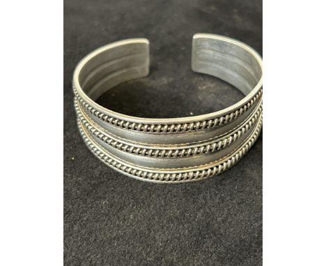 Silver designer bangle suarti B.A 