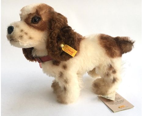 A Steiff Lupi Spaniel, genuine mohair, with labels and yellow tag 031670, 25cmH 