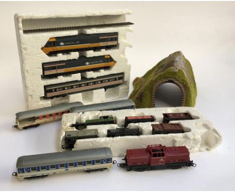 A Hornby OO gauge Intercity 125 43125/43126 engine with 42251 carriage; together with a quantity of 'Mainline' OO gauge train