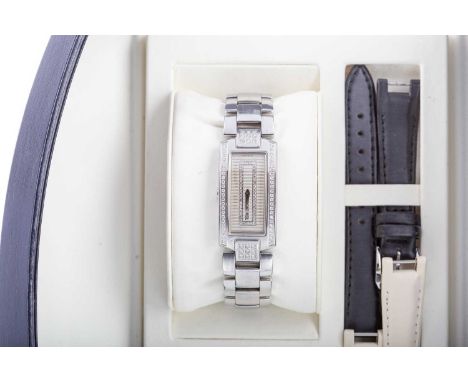 RAYMOND WEIL LADY'S RAYMOND WEIL SHINE DIAMOND SET STAINLESS STEEL QUARTZ WRIST WATCH the rectangular dial lacking hour marke