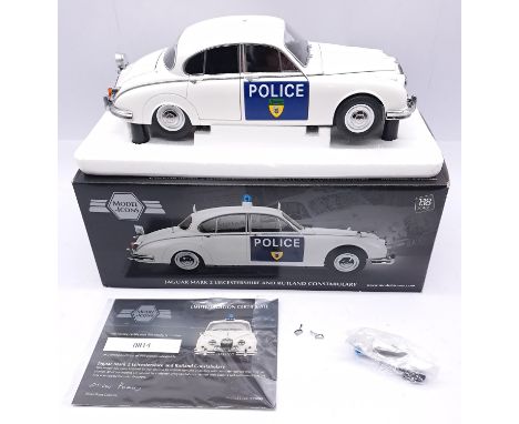 Model Icons (1/18th scale) Jaguar Mark 2 "Leicester and Rutland Constabulary" - "Police" Car, comes complete with accessories