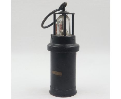 1930's CEAG (Barnsley) standard type 2 miners lamp. UK P&amp;P Group 2 (£20+VAT for the first lot and £4+VAT for subsequent l