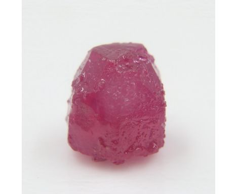 Loose uncut Madagascan ruby, 7.09cts. UK P&amp;P Group 0 (£6+VAT for the first lot and £1+VAT for subsequent lots)