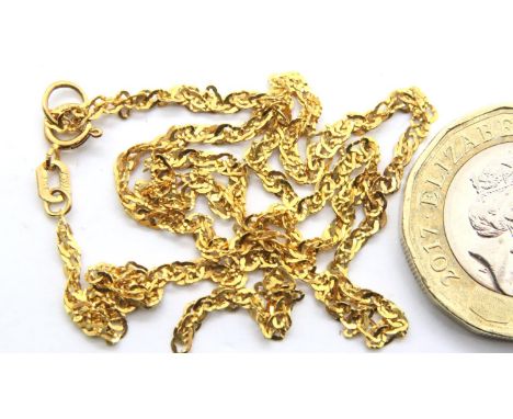 9ct gold fine chain, broken, L: 35 cm, 1.5g. P&amp;P Group 1 (£14+VAT for the first lot and £1+VAT for subsequent lots) 