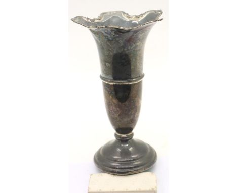 Hallmarked silver fluted and weighted vase, Birmingham assay, H: 13 cm. P&amp;P Group 1 (£14+VAT for the first lot and £1+VAT