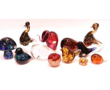 Wedgwood, a collection of glass paperweights, mostly animals with further unnamed glass paperweights, largest H: 15 cm. P&amp
