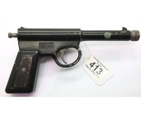 Gat air pistol by T J Harrington. P&amp;P Group 2 (£18+VAT for the first lot and £3+VAT for subsequent lots) 