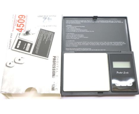 Boxed digital professional mini jewellery scale with batteries. P&amp;P Group 1 (£14+VAT for the first lot and £1+VAT for sub