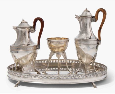 Kaffee-/Teeservice, Paris und AltenaSilber, tlw. vergoldet, 4-teilig. (1) Kaffeekanne: Paris, 1789, Meistermarke undeutlich. 