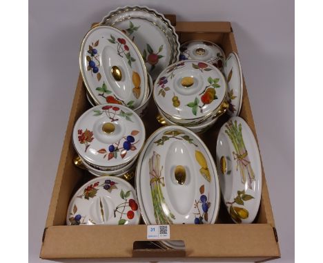 Royal Worcester Evesham porcelain tureens and other items in one box  Condition Report Click here for further images, conditi