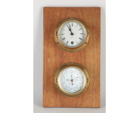 German brass ship's clock and barometer.&nbsp;Brand: Observer.&nbsp;20th century.&nbsp;Dimensions: 7 x Ø 10 cm.&nbsp;In good 