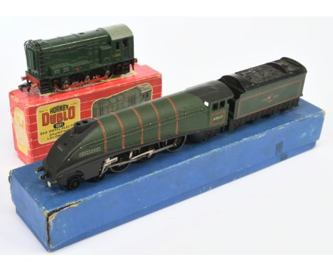 Hornby Dublo pair of 2-rail Locomotives comprising of 2231 0-6-0 BR green Class 08 Diesel Shunter No. D3302 and 3211 4-6-2 BR