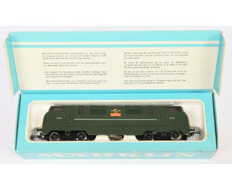 Marklin (Hamo) HO Gauge Ref 8373 Class 42 "Warship" BR Diesel Locomotive No. D830 "Majestic". Condition is Excellent in Good 