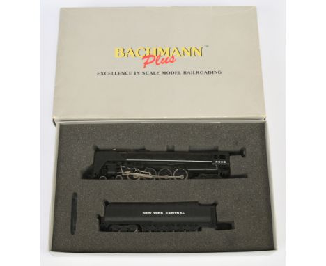 Bachmann HO Gauge Ref 31305 4-8-4 Niagara Class Steam Locomotive No. 6005 "New York Central". Condition is Excellent (require