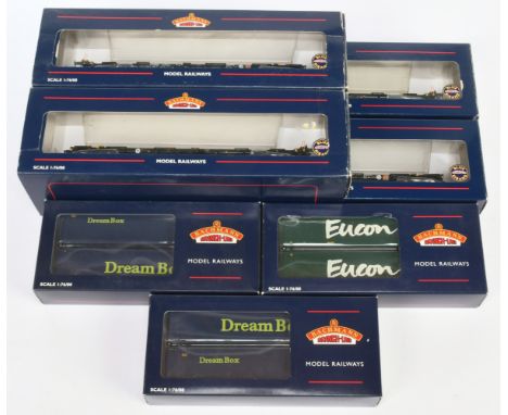 Bachmann group of Intermodal Flat Wagons and Containers to include 37-315 pair of Intermodal Flat Wagons and others (see phot
