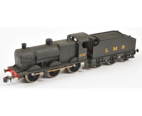 Lima O Gauge LMS 4547 Locomotive - Connecting rods have mild rusting. Conditions: Generally Fair to Good.