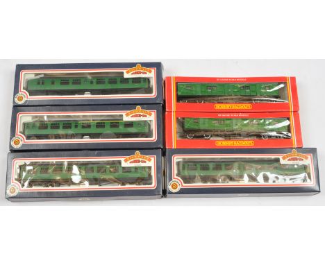 Bachmann Branchline OO and Hornby Southern Region Carriages - 2x R.178, 2x 34-525, 34-550A and 34-501. Conditions: Generally 
