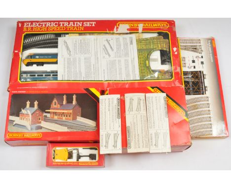 Hornby (GB) OO R789 BR High Speed Trainset plus other items - To include Track Pack C R8017, R405 Colour light signal, R.593 