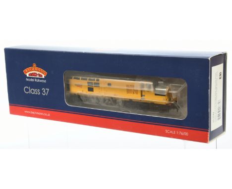 Bachmann OO Gauge 32-777Y (Limited Edition) Class 37 Network Rail Diesel Locomotive No. 97303, produced exclusively for Model