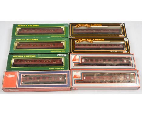 Lima OO Replica Railways and Mainline Collection of Maroon Coaches - 2x 12042, 12052, 2x 37-107, 2x 305312W and 5323W. Condit