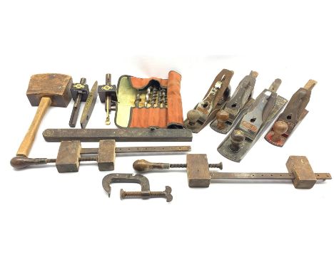  Box of wood working tools including Stanley planes etc   - Condition Report 